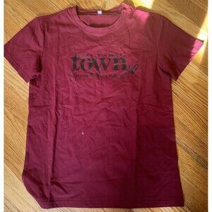 Nwot Burgundy Crewneck S/S T-Shirt Just A Small Town Speech Therapist Med